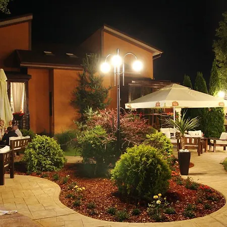 Rixo's Guest house 5*