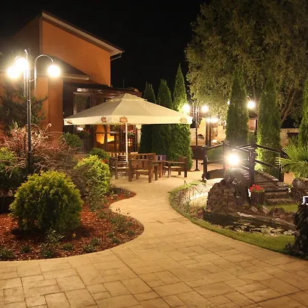 Rixo's Guest house Circea